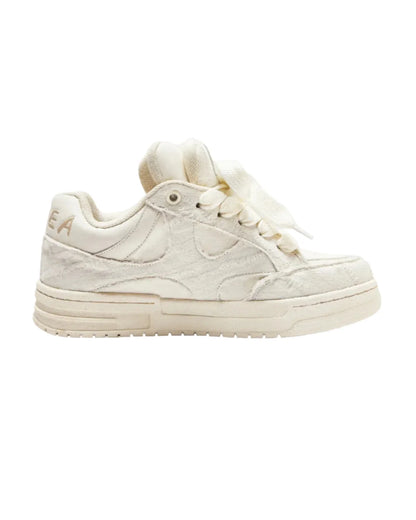 PATCH LOW SNEAKER